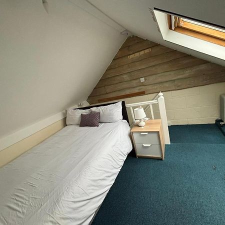 Shared House In Chakeshill Drive Hotel Bristol Luaran gambar