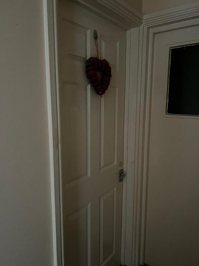Shared House In Chakeshill Drive Hotel Bristol Luaran gambar