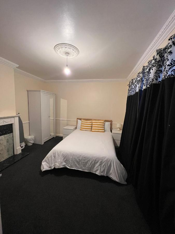 Shared House In Chakeshill Drive Hotel Bristol Luaran gambar