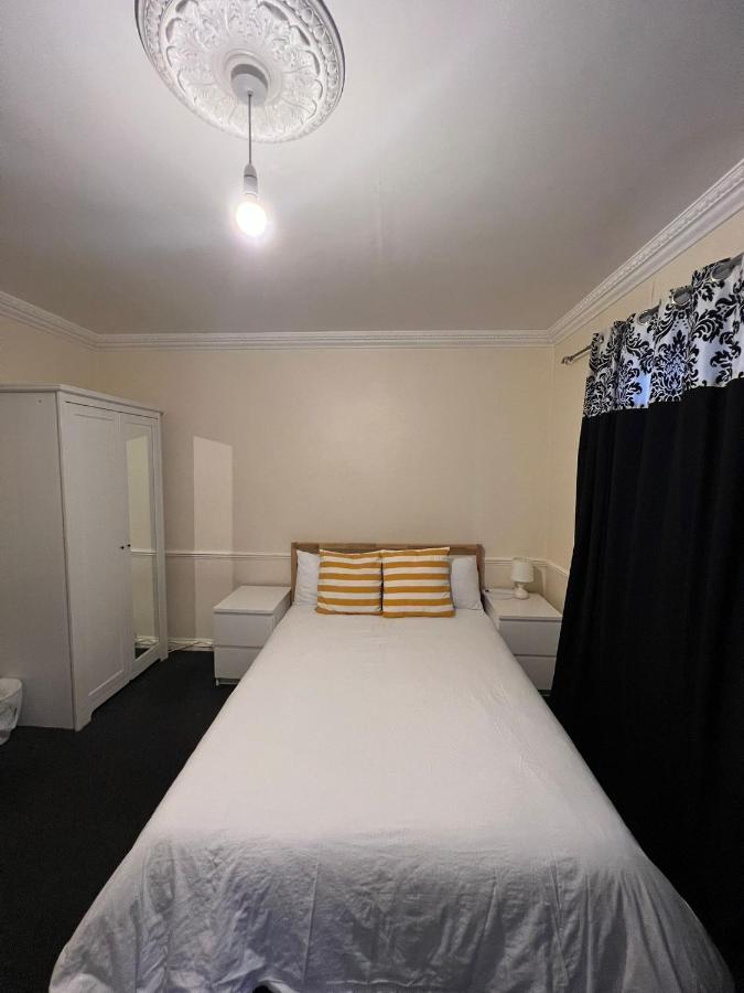 Shared House In Chakeshill Drive Hotel Bristol Luaran gambar